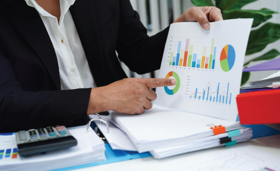 Regular Valuation and Transparent Reporting Practices